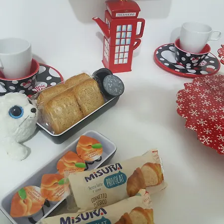 Small Bedroom Vomero's فندق نابولي